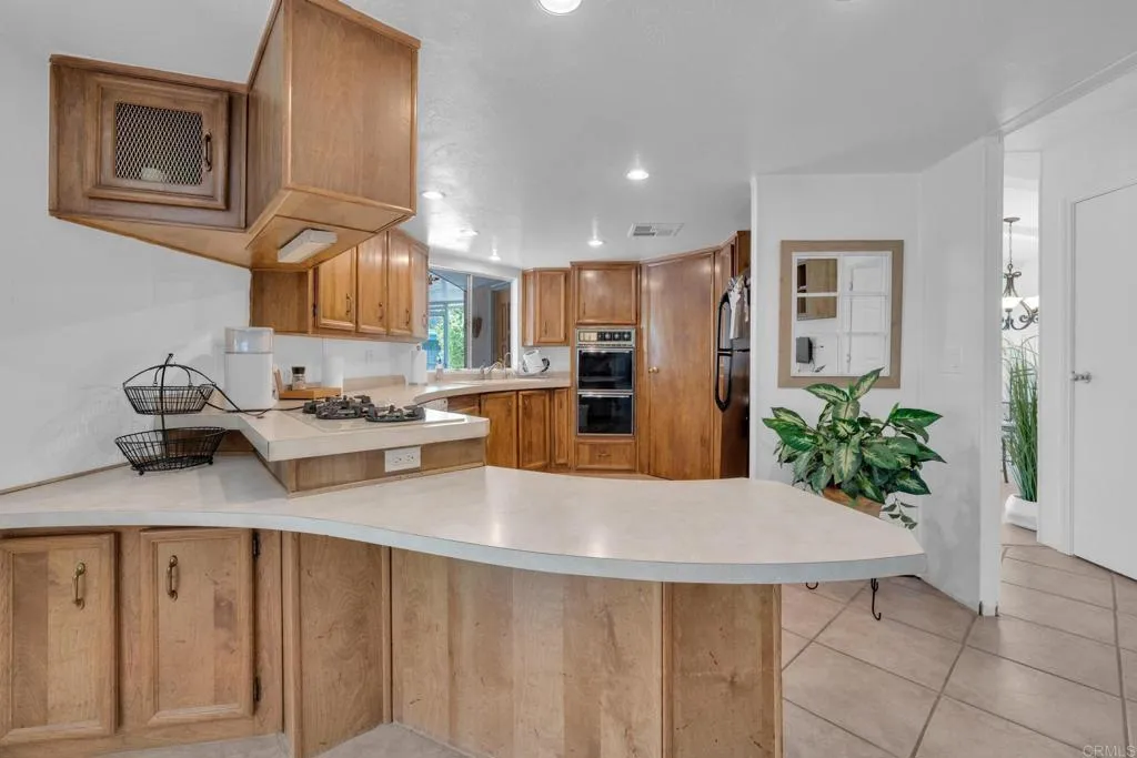 https://cdn.realtyfeed.com/cdn/127/306567868/7d73c28565f865ed9cca898f50c917e2.webp