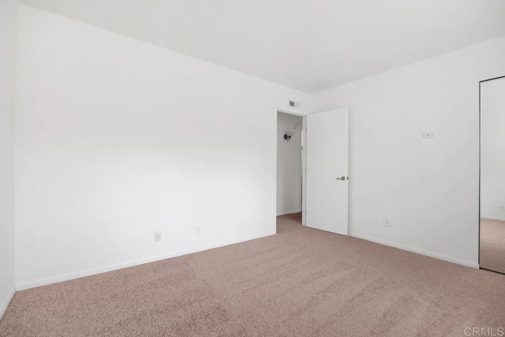 https://cdn.realtyfeed.com/cdn/127/306567880/9e98ab8df399566922a704ad47ea9e52.webp