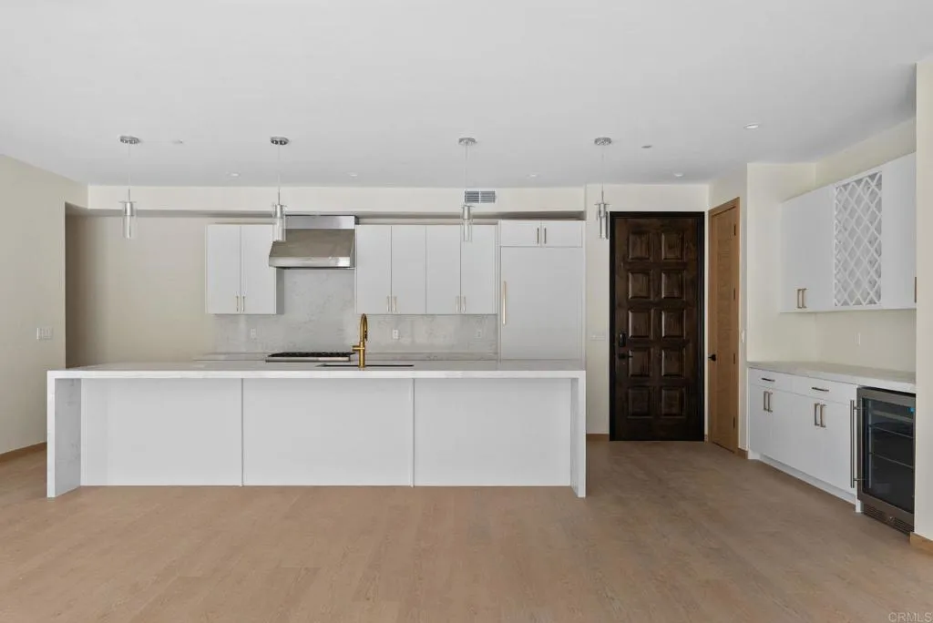 Photo #6: NDP2510016 Listing 