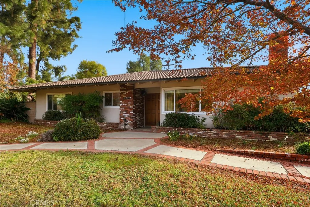 Claremont, CA 91711