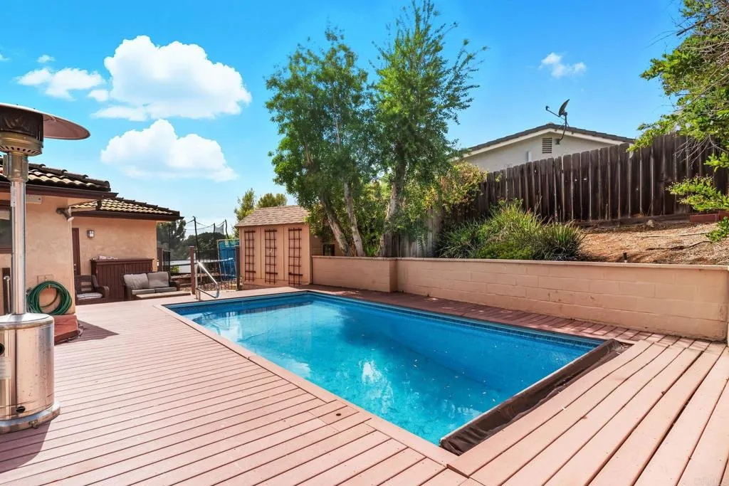 https://cdn.realtyfeed.com/cdn/127/306567905/8003524df2ec0ac208a33c12ff0e895c.webp