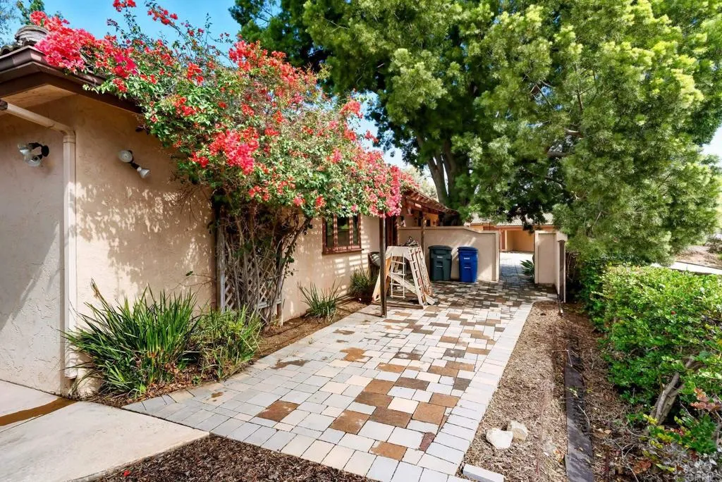 https://cdn.realtyfeed.com/cdn/127/306567905/a9a741e33a1a55e296ba9f6a4423453a.webp