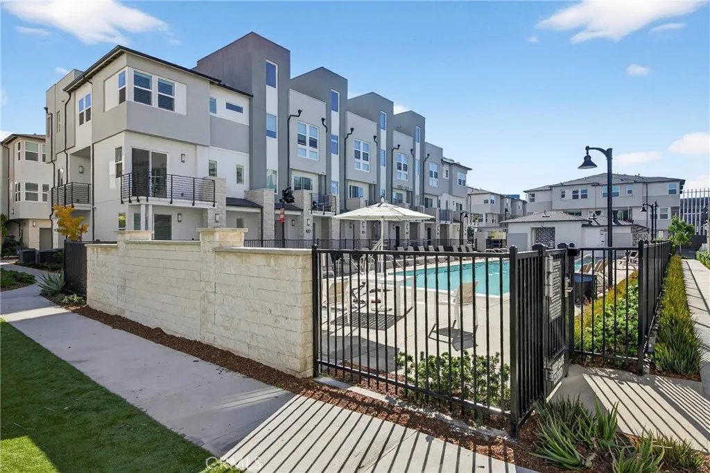 1615 W Bushell Street, Anaheim, CA 92805 - Photo 3 of 44, Anaheim, CA