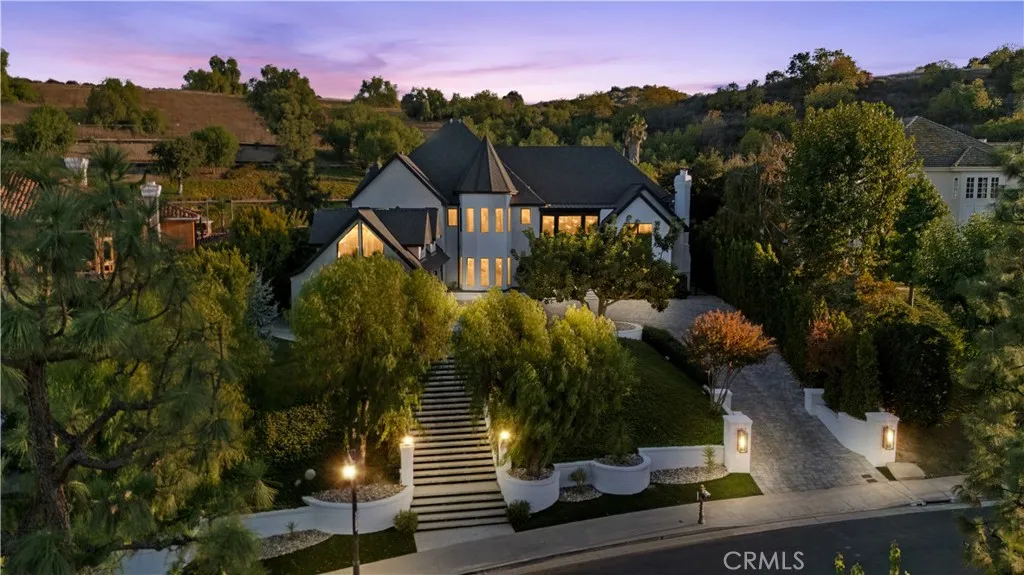 Woodland Hills, CA 91364