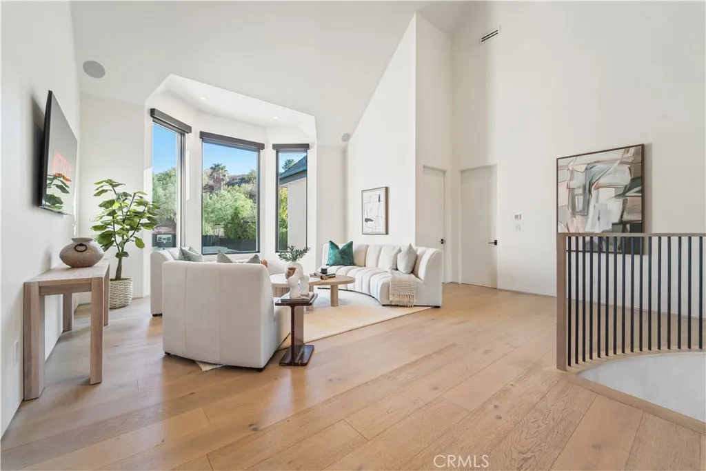 20620 Chatsboro Drive, Woodland Hills, CA, 91364