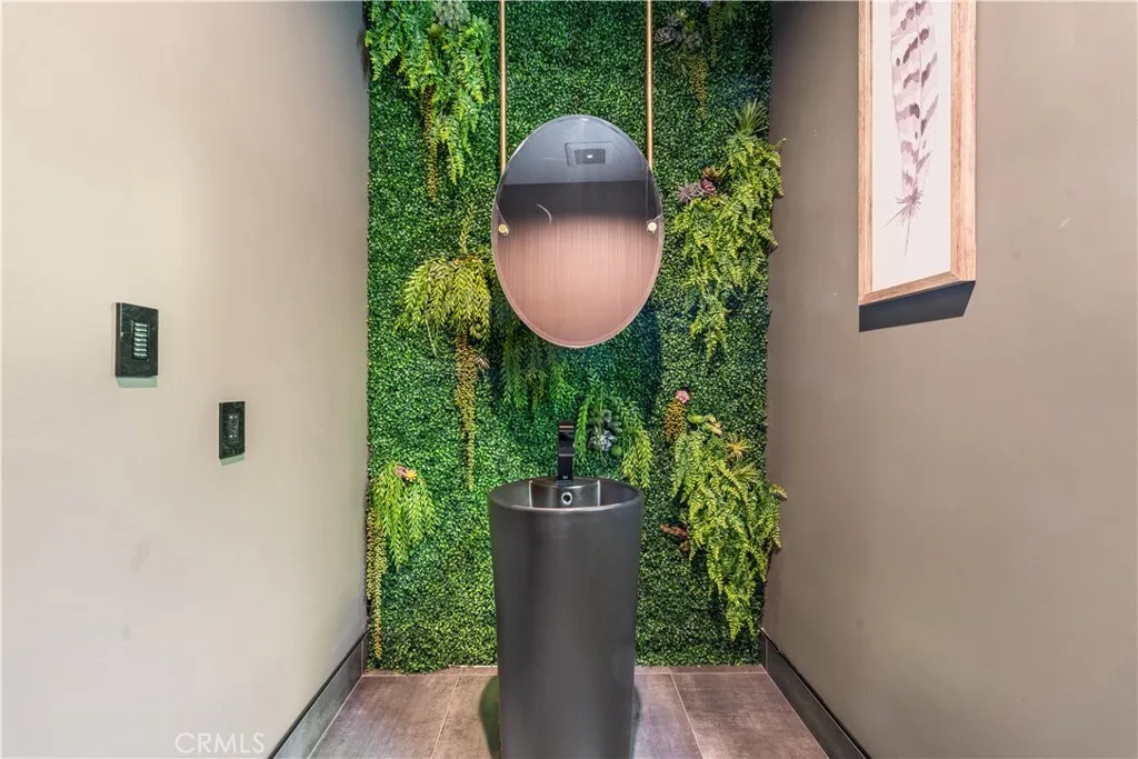 20620 Chatsboro Drive, Woodland Hills, CA, 91364