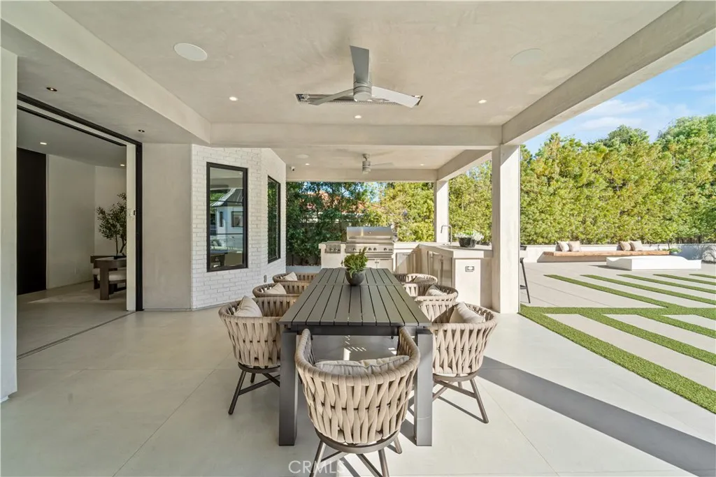 20620 Chatsboro Drive, Woodland Hills, CA, 91364