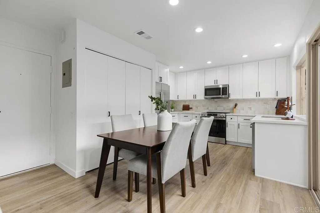 https://cdn.realtyfeed.com/cdn/127/306568026/9119d9ef50d9f3c99c226a3b73ae3738.webp
