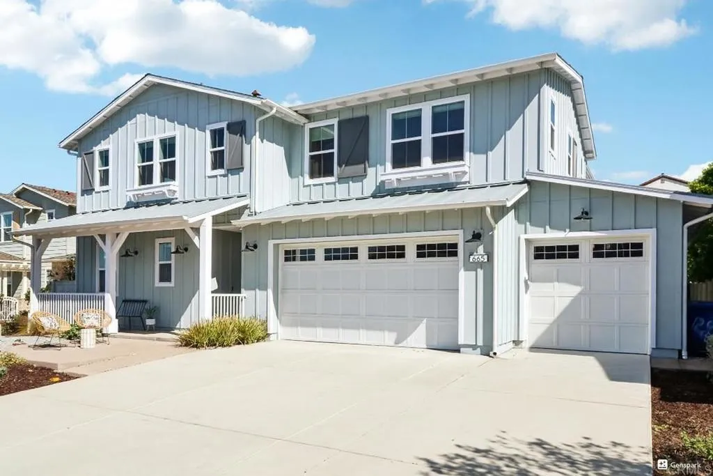 https://cdn.realtyfeed.com/cdn/127/306568036/285fa5ca2ed0ef43bbd26dc85f08508d.webp