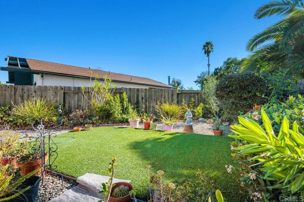 https://cdn.realtyfeed.com/cdn/127/306568072/cff96f13c6bc644aee27602cc740cf64.webp