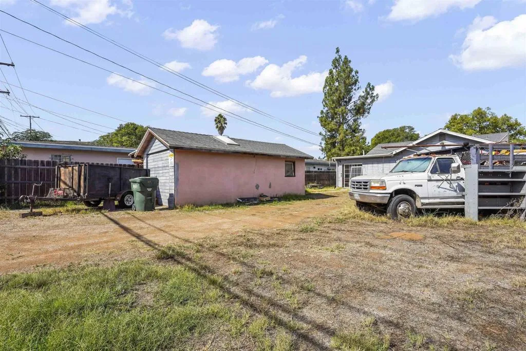 https://cdn.realtyfeed.com/cdn/127/306568073/53a3a9fa8b8203e7711710199b4dd7bb.webp