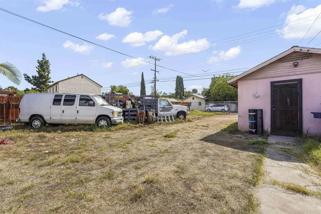 https://cdn.realtyfeed.com/cdn/127/306568073/a75fc089717d9a1d3b6c9a48c3134a2a.webp