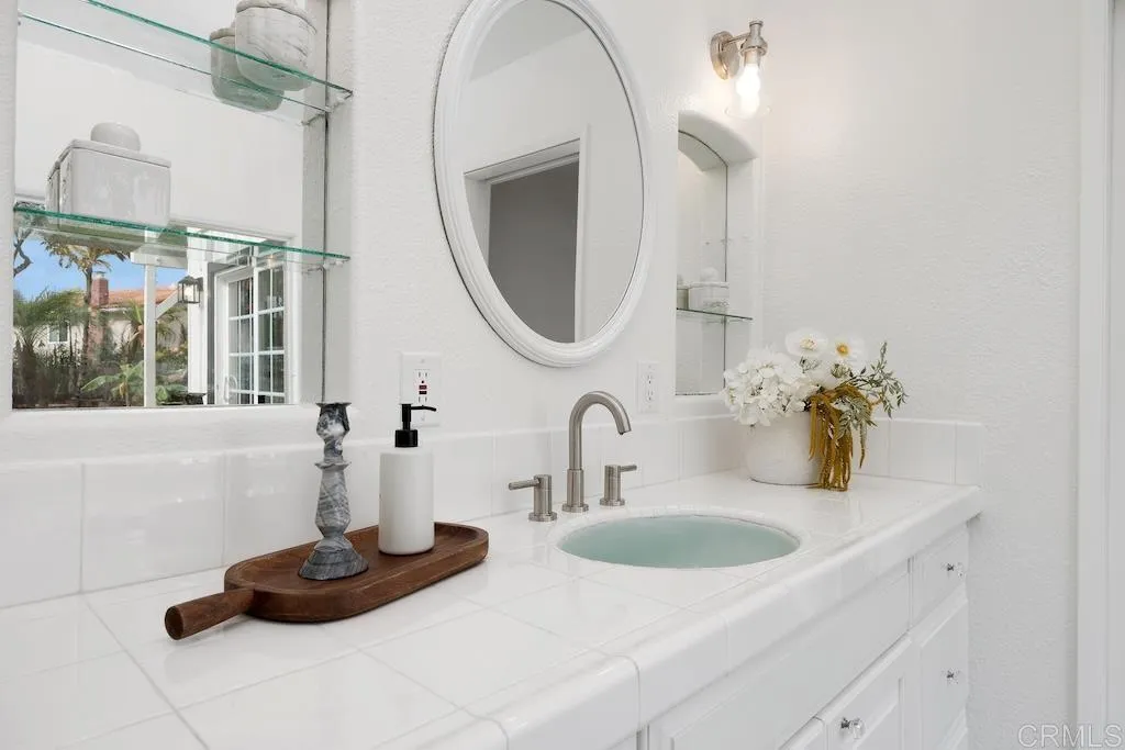 https://cdn.realtyfeed.com/cdn/127/306568106/00e5be2719360b93f7086dd08d656734.webp