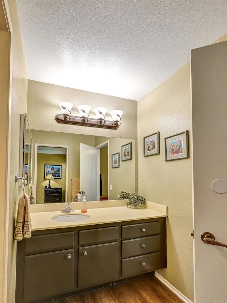 https://cdn.realtyfeed.com/cdn/127/306568184/b74e30d4c3354cdb6c6caab809b45ed2.webp