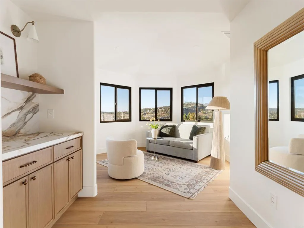https://cdn.realtyfeed.com/cdn/127/306568233/ee6bb46a7ac974e2eb3b766c3c52c05d.webp