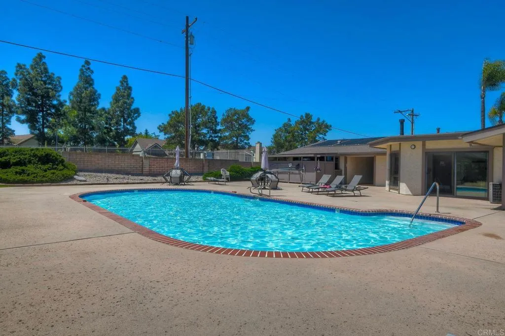 https://cdn.realtyfeed.com/cdn/127/306568234/73955b9d0de4e4fc317b4b8ffbe88000.webp