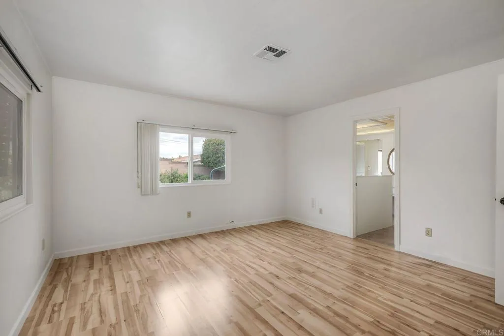 https://cdn.realtyfeed.com/cdn/127/306568234/7b8c838f2319e1289f1ca848390538fb.webp