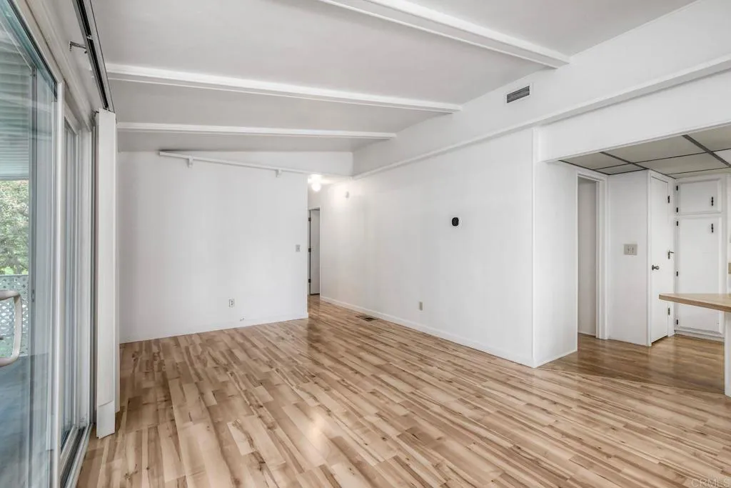 https://cdn.realtyfeed.com/cdn/127/306568234/f4f6bc2e4b1ecec14747ef156cd1334c.webp