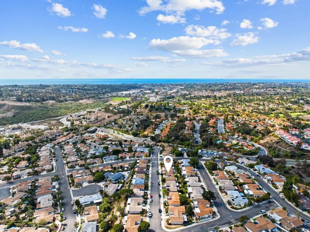 https://cdn.realtyfeed.com/cdn/127/306568238/476f07202a7ff70951539c15a708c768.webp