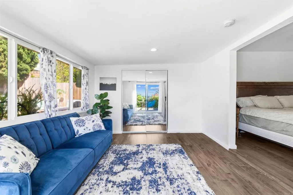 https://cdn.realtyfeed.com/cdn/127/306568238/914ee04659f8056d04d6a24d0bd79b10.webp
