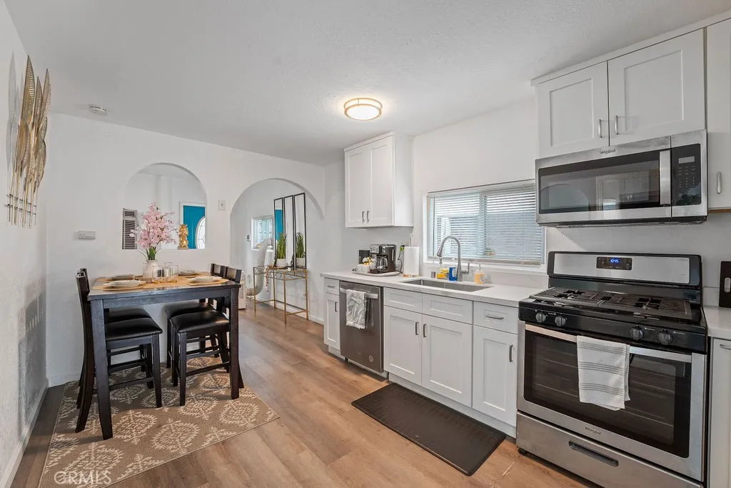 https://cdn.realtyfeed.com/cdn/127/306568247/9c8b34831ae1bacd9e1534f7d680de2c.webp