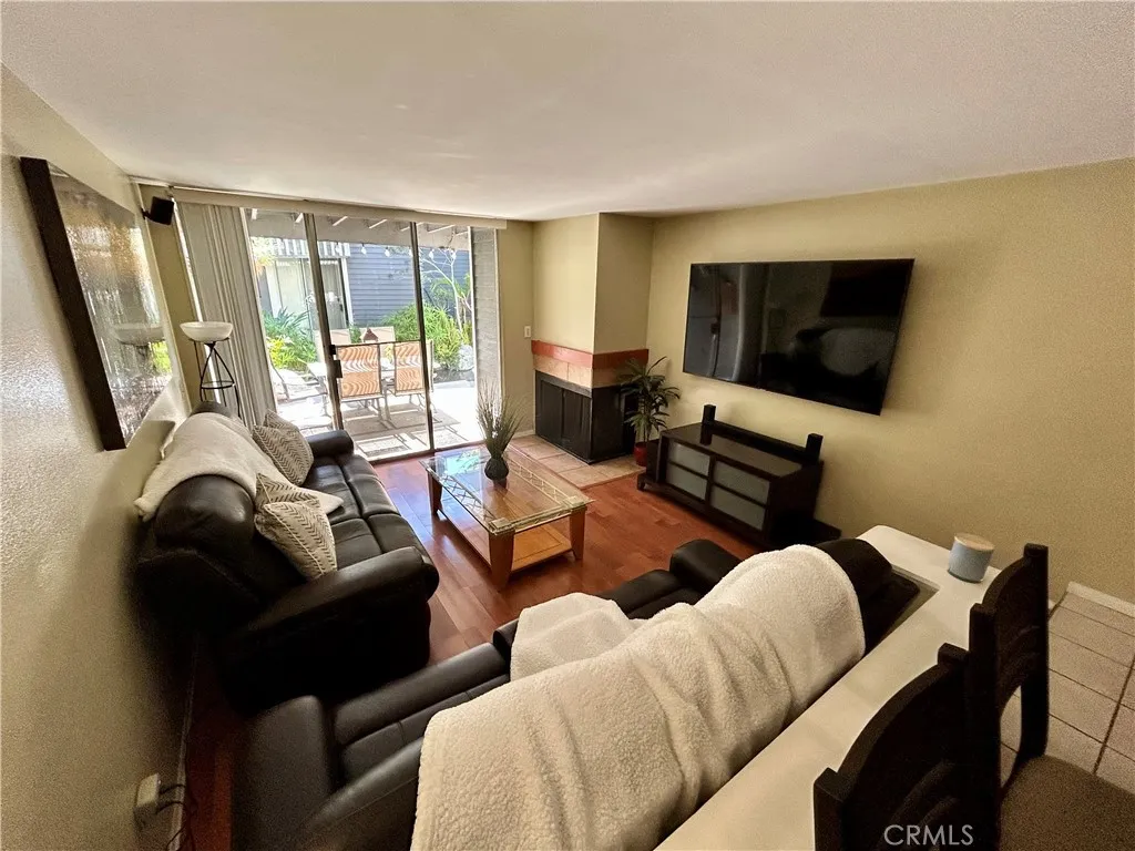25307 Pine Creek, Wilmington, CA 90744 - Photo 4 of 25, Wilmington, CA