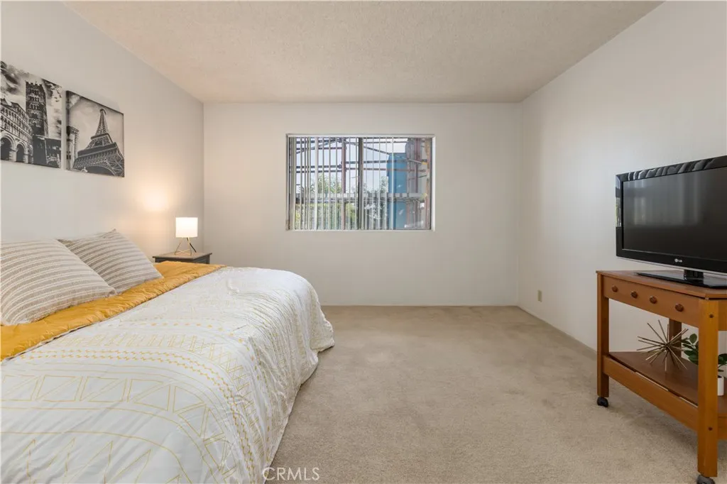 https://cdn.realtyfeed.com/cdn/127/306568281/5a856b58733fae24a720b2c9e1d5086c.webp
