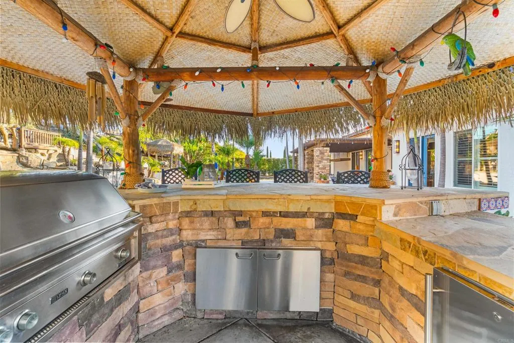 https://cdn.realtyfeed.com/cdn/127/306568296/a2a00ff6e18e9a354bce63bcb12c000c.webp