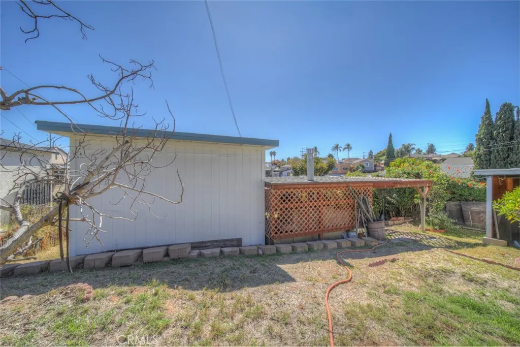 https://cdn.realtyfeed.com/cdn/127/306568316/3b3a437f2997ba2c17ceb67c01d82599.webp