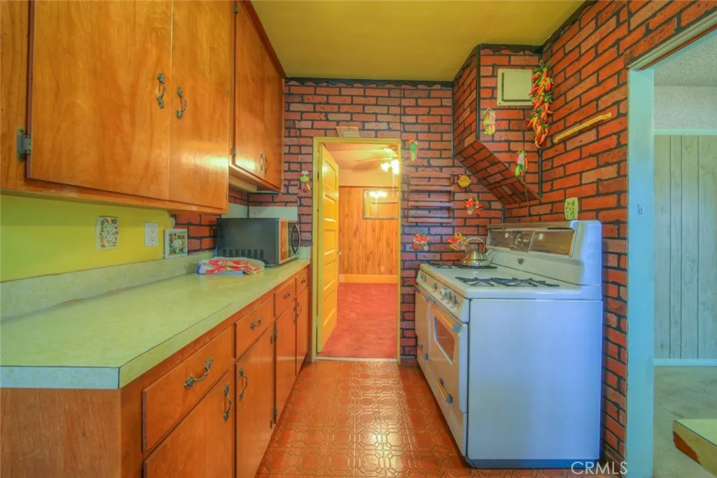 https://cdn.realtyfeed.com/cdn/127/306568316/4129953a8584f2f311da5d295d1c631d.webp