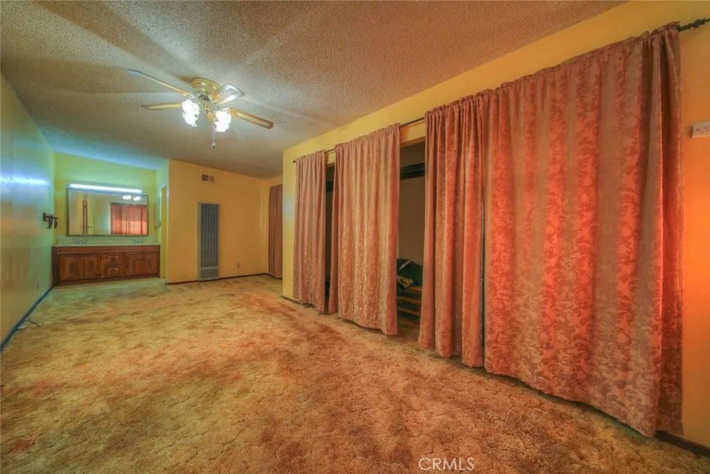 https://cdn.realtyfeed.com/cdn/127/306568316/d4fc4a1c94ab6d3c9b09798126bcdc53.webp