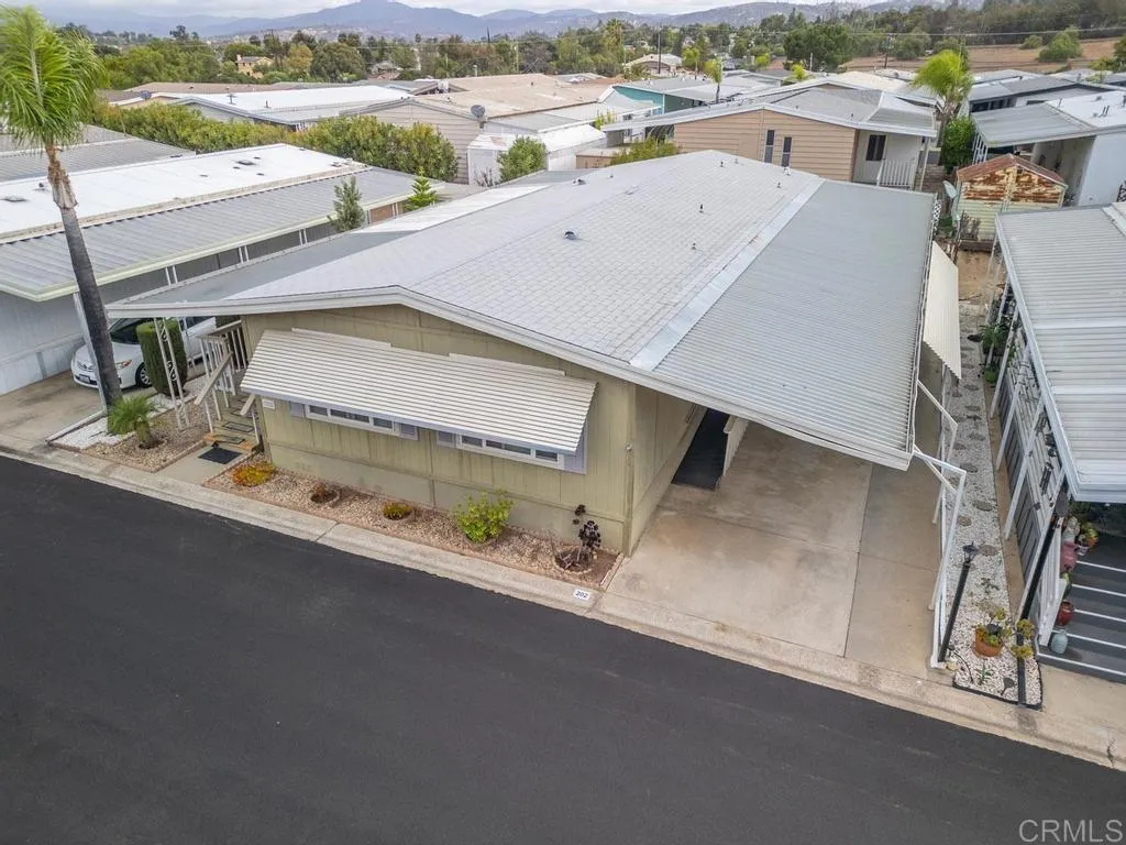 https://cdn.realtyfeed.com/cdn/127/306568342/85940409c407ffc3bdd65c8d21cd2381.webp