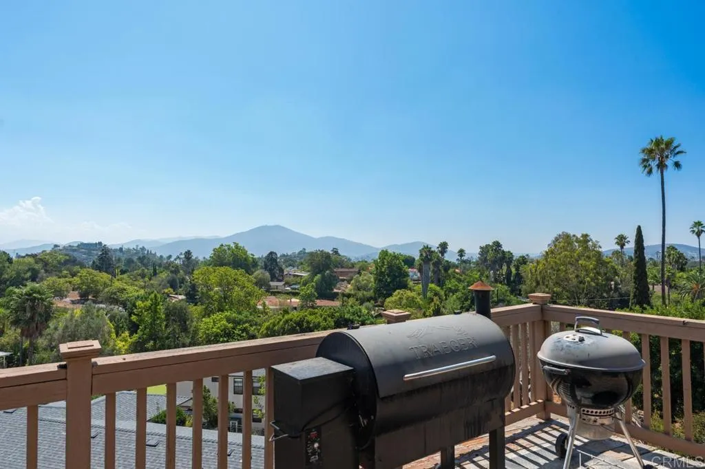 https://cdn.realtyfeed.com/cdn/127/306568349/2107b8029b2e14009298204d498a8fc2.webp