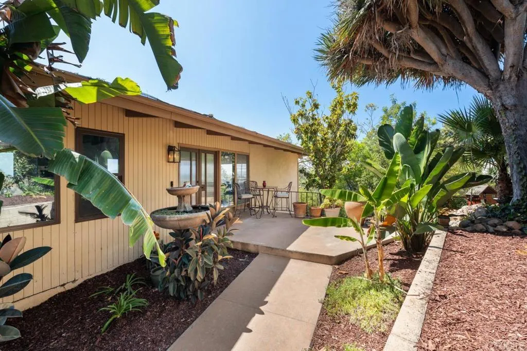 https://cdn.realtyfeed.com/cdn/127/306568349/b35a31c3827ac8b8cb586482ff9c8008.webp
