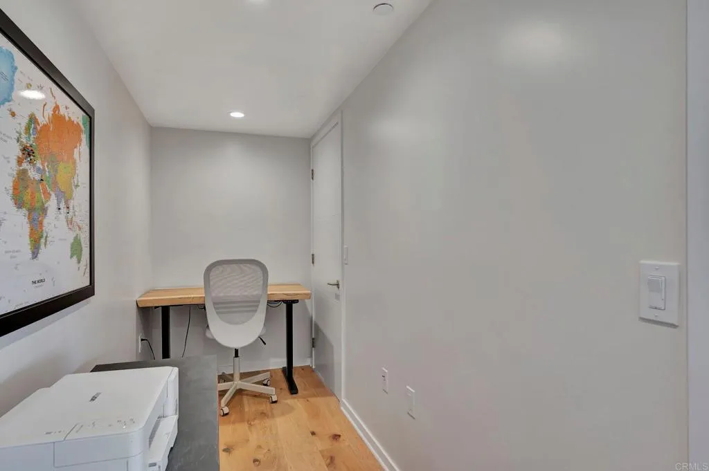 https://cdn.realtyfeed.com/cdn/127/306568351/2f79687a6fe0760ad77d76da93109a07.webp