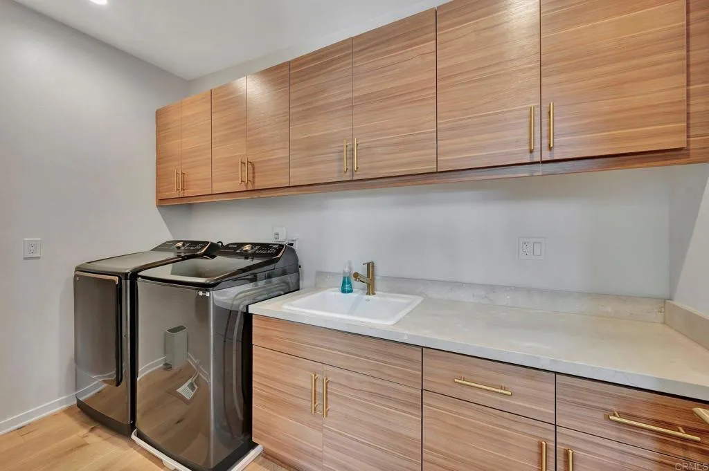 https://cdn.realtyfeed.com/cdn/127/306568351/6e10cad89a20db2ffaafffdc7db9ee75.webp