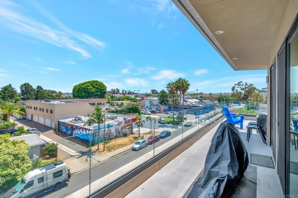 https://cdn.realtyfeed.com/cdn/127/306568351/b873d806b8e2553d890b22e0824df4e0.webp