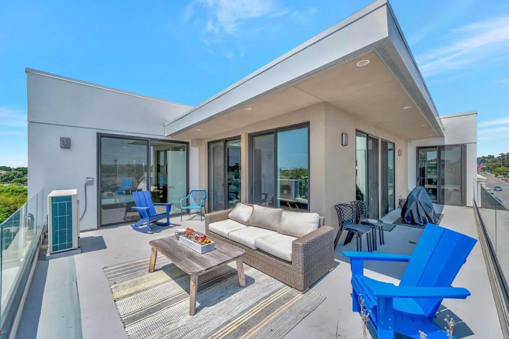 https://cdn.realtyfeed.com/cdn/127/306568351/d72a0e6a458c6e62c1b7ad051c64a1a5.webp