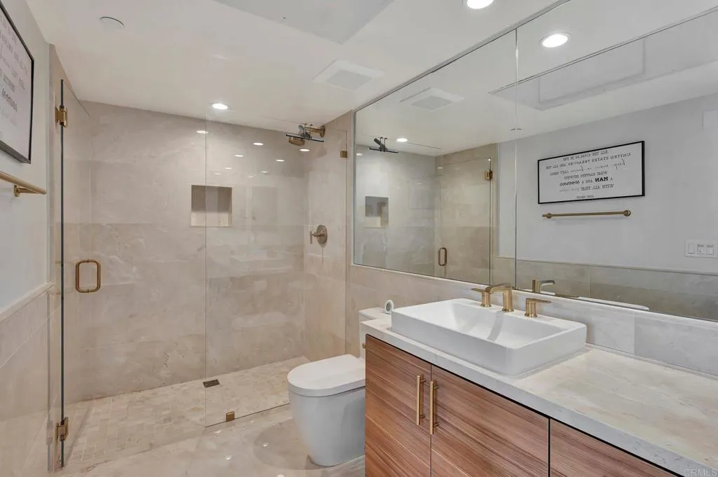 https://cdn.realtyfeed.com/cdn/127/306568351/e11596dabdf5ba4e319a9c2594202cf4.webp