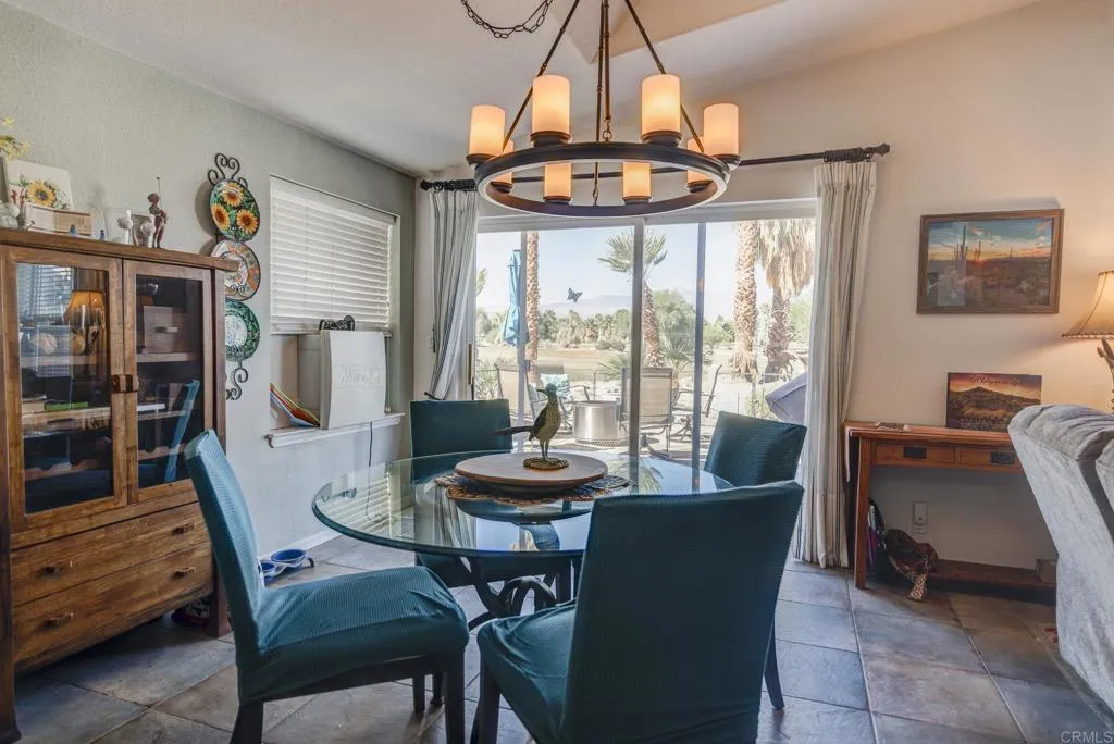 https://cdn.realtyfeed.com/cdn/127/306568372/151d0bf2db2dd0769ebac0ff7648e23f.webp