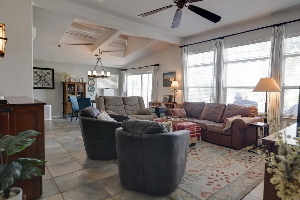 https://cdn.realtyfeed.com/cdn/127/306568372/2bc241594d8139e1b2e5faaf07c62674.webp