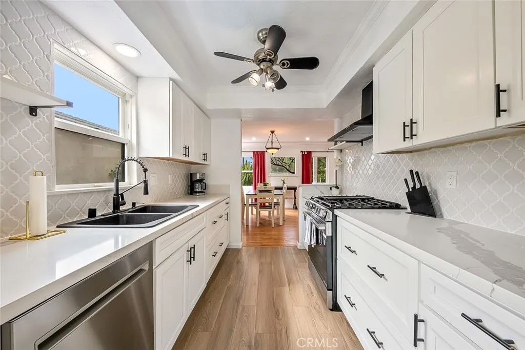https://cdn.realtyfeed.com/cdn/127/306568413/bba5739c42aad72f2115ee8aa436062f.webp