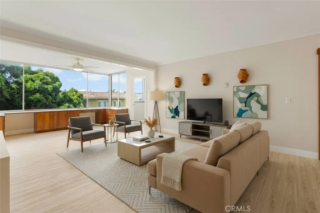 8701 Delgany Ave Unit 110, Playa del Rey, CA 90293 - Photo 4 of 28, Playa Del Rey, CA
