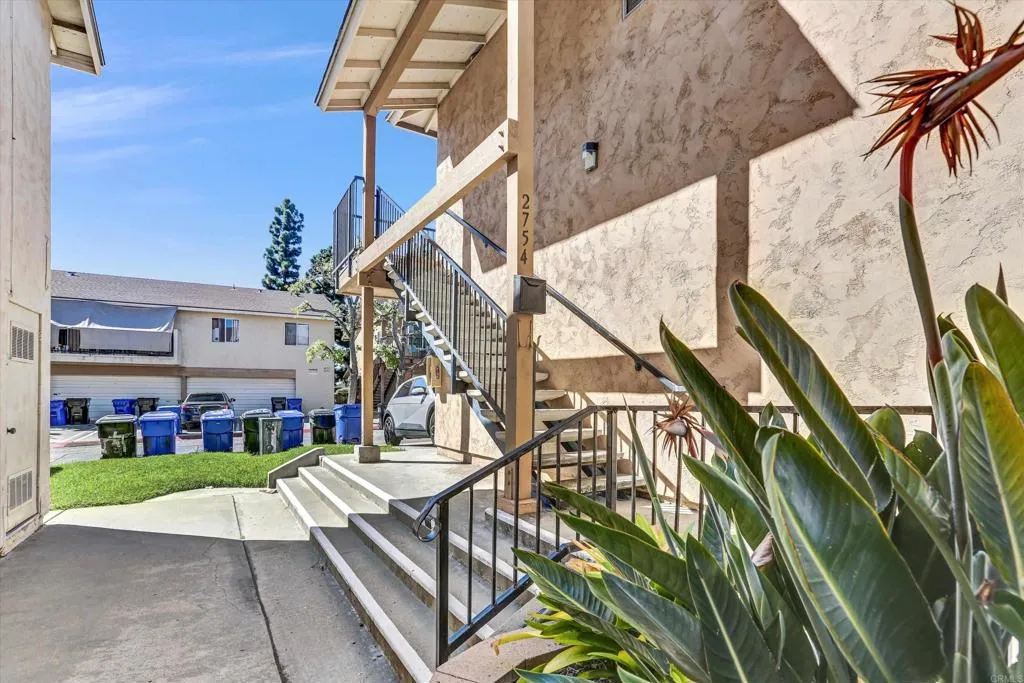 https://cdn.realtyfeed.com/cdn/127/306568428/0c851426a1f021daeb279865f1dbf54e.webp