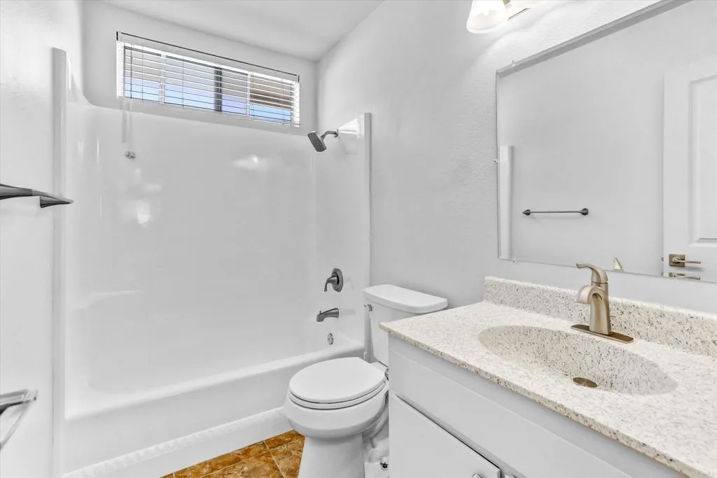 https://cdn.realtyfeed.com/cdn/127/306568428/ea4e3d823805f8834c6958dd51fb4e69.webp