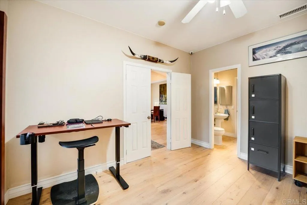 https://cdn.realtyfeed.com/cdn/127/306568480/05305ecdbe7763f283ca6bd6dd850ab5.webp