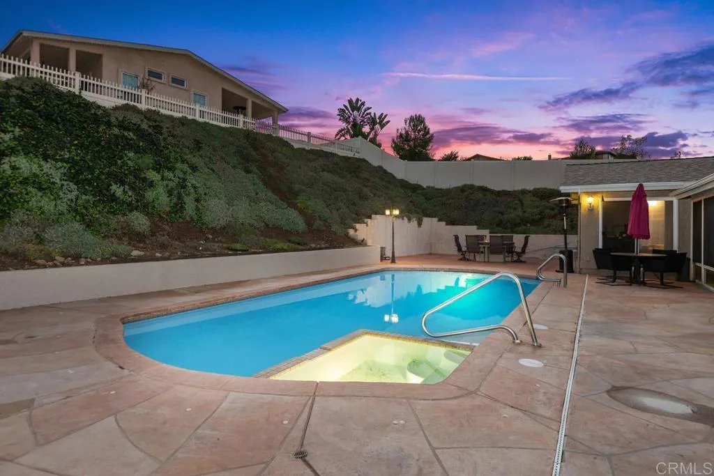https://cdn.realtyfeed.com/cdn/127/306568497/5d588f9e68cb78babb2e4a45b9a64f5b.webp