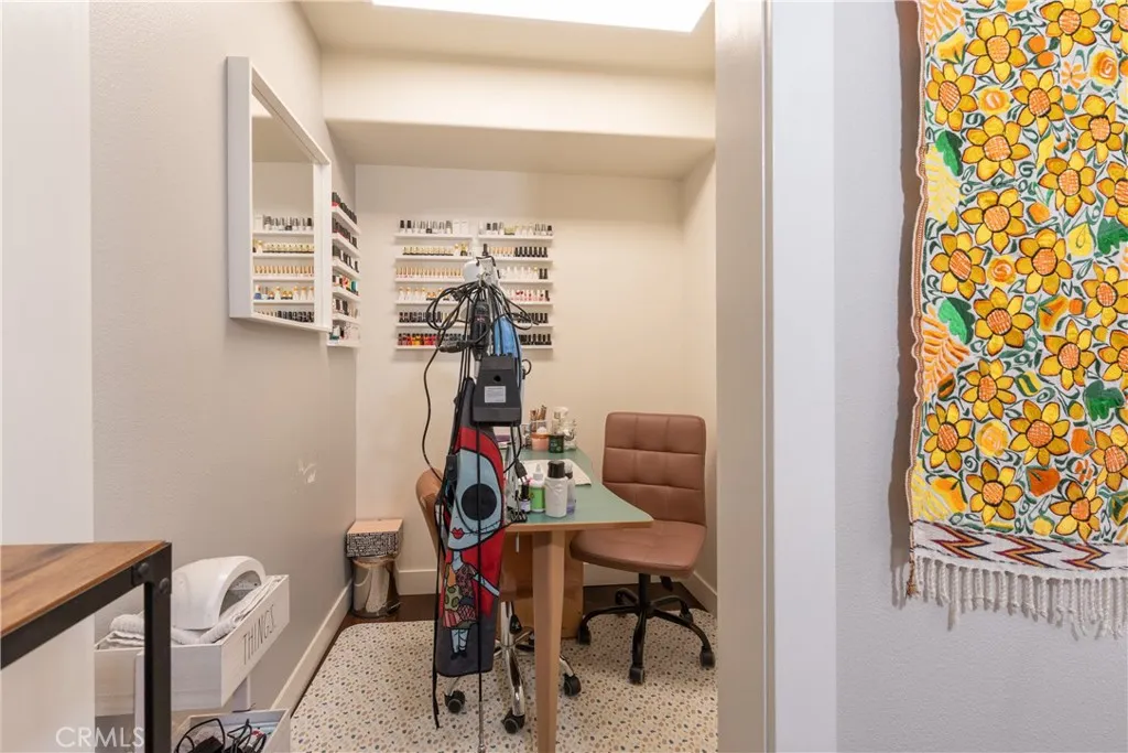 1075 N Maclay Unit Avenue Unit 26, San Fernando, CA 91340 - Photo 5 of 23, San Fernando, CA