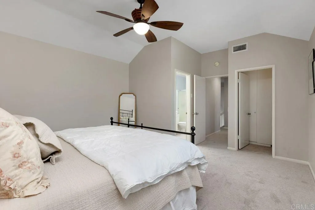 https://cdn.realtyfeed.com/cdn/127/306568515/20f6f8c43536b3bec3b28d8f2bde9aba.webp