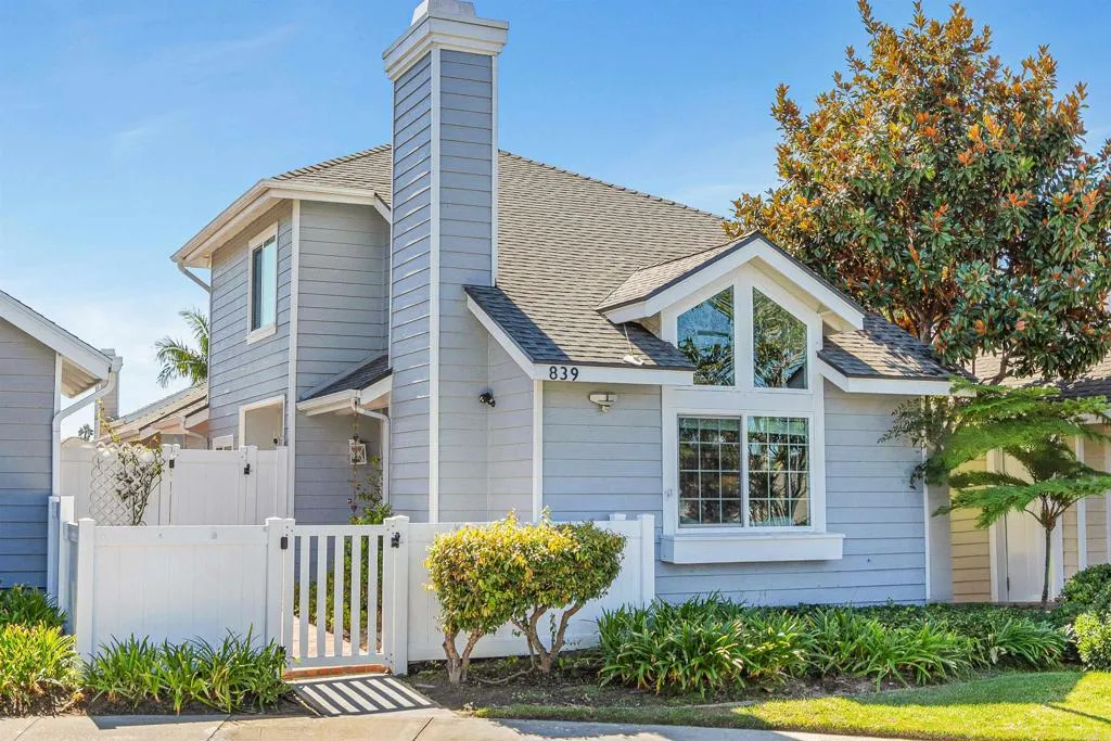 https://cdn.realtyfeed.com/cdn/127/306568515/5e8acf71310752c91dce71eeafc2b66f.webp